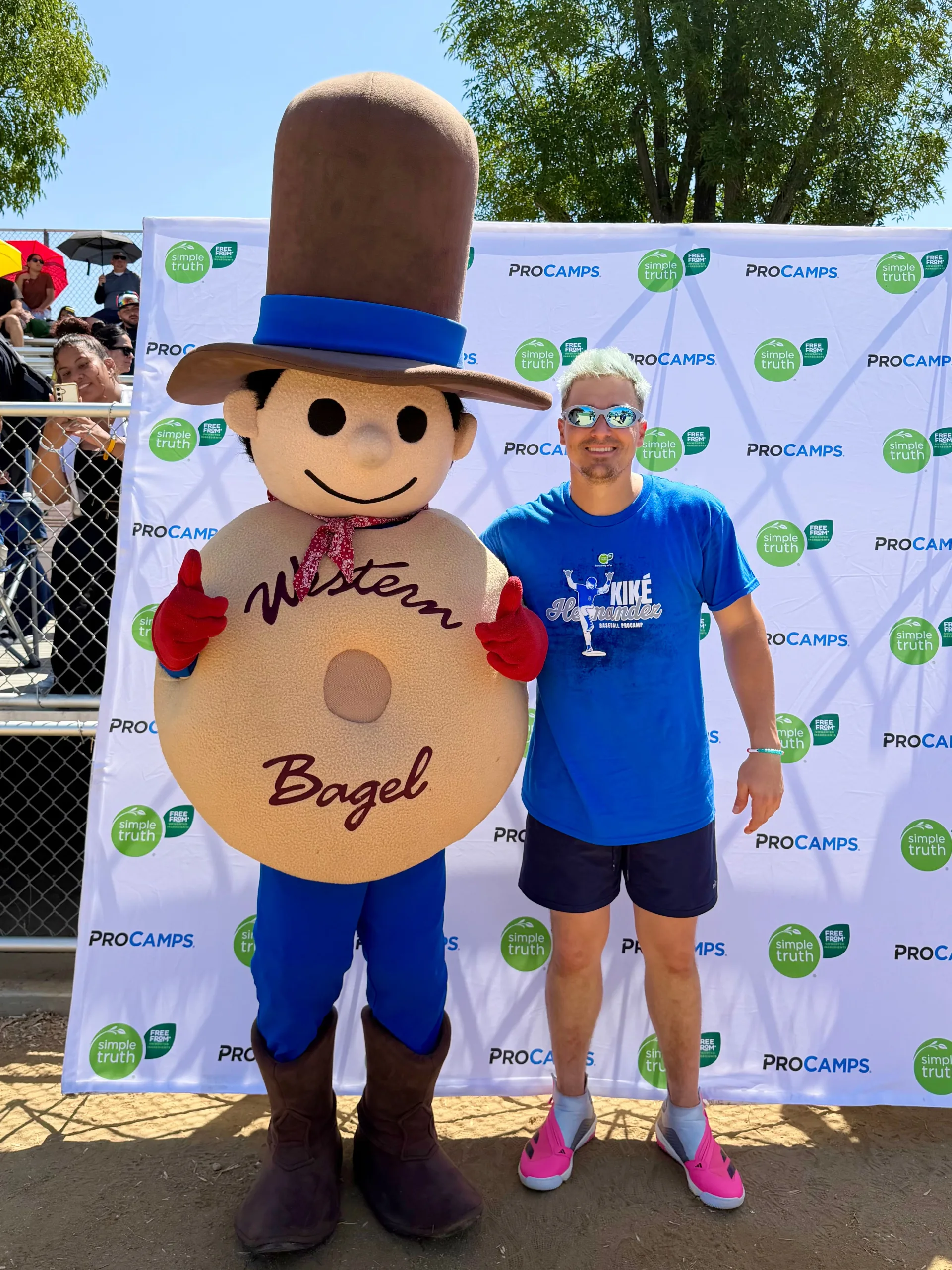 Western Bagel x ProCamps
